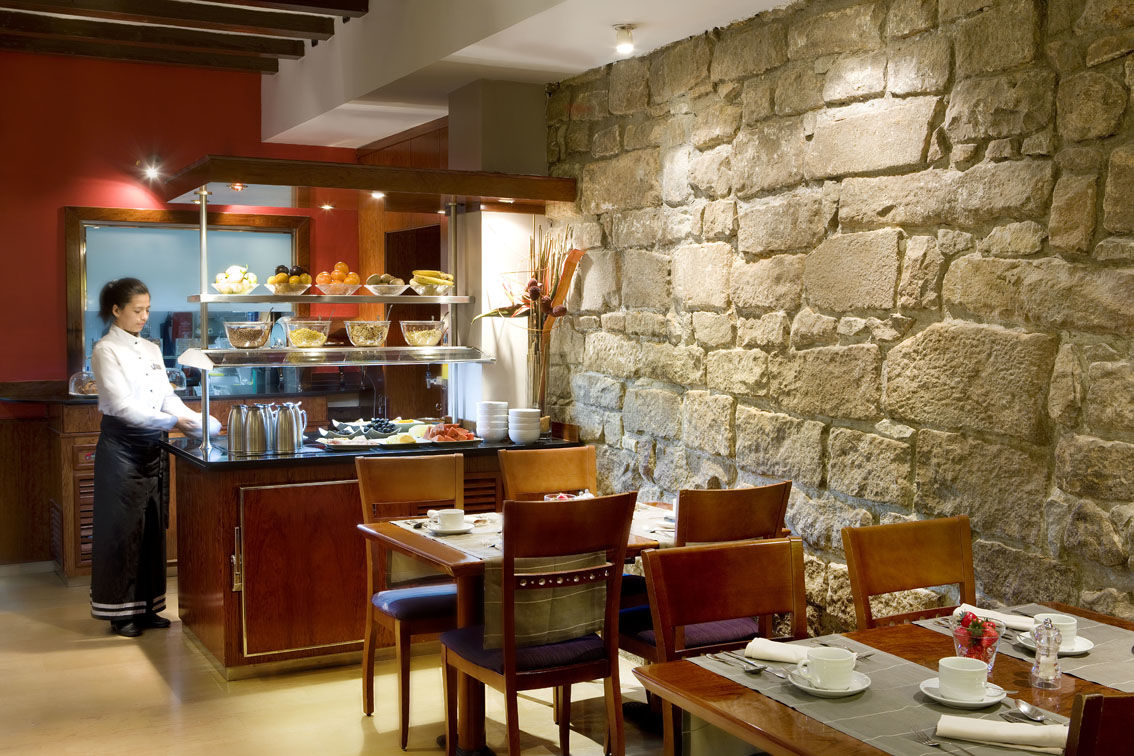 Hotel H10 Raco Del Pi Barcelona Restaurace fotografie